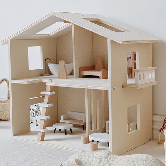 Small wooden villa for kids